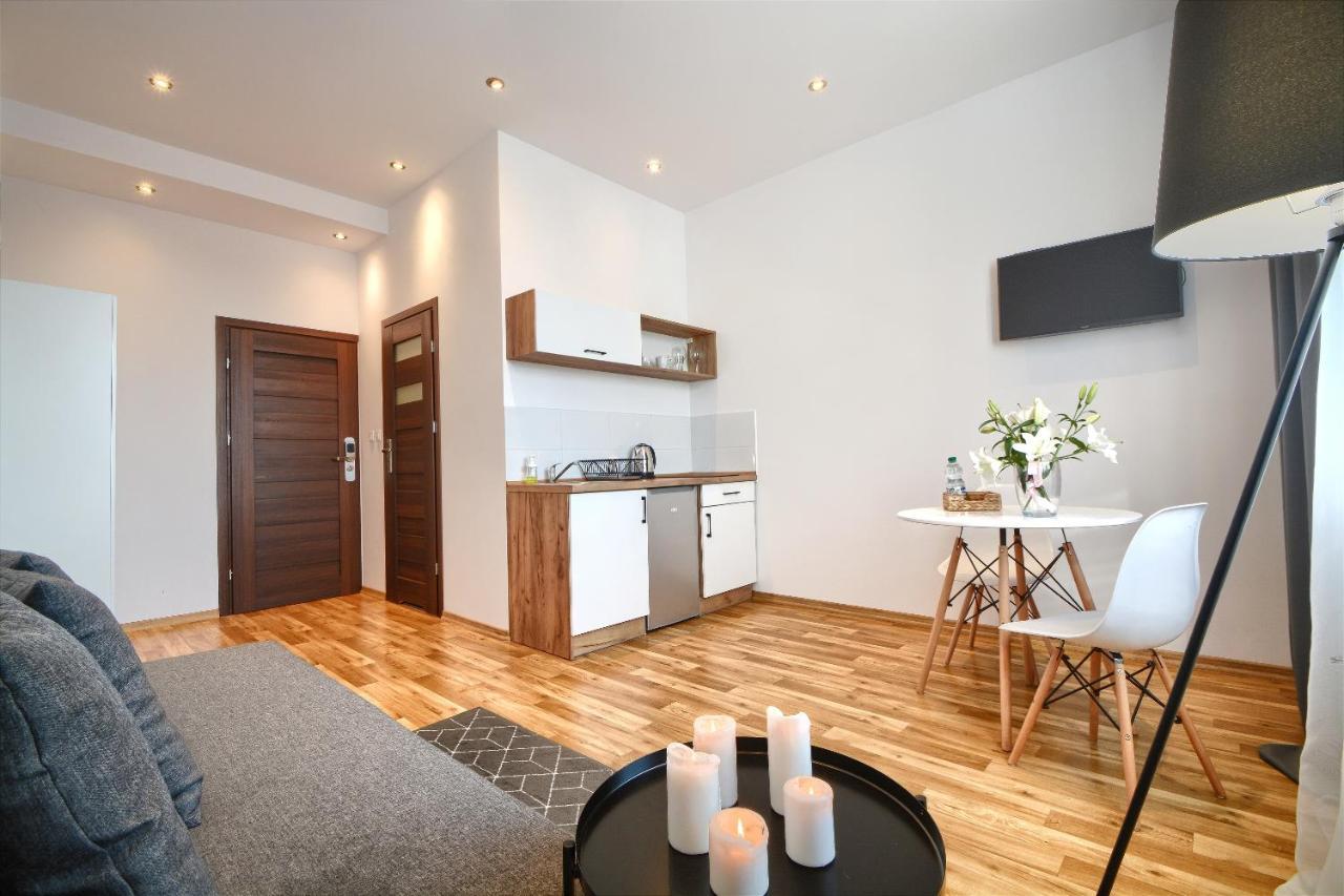 Apartamenty Centrum Zameldowanie 24H Katovice Exteriér fotografie