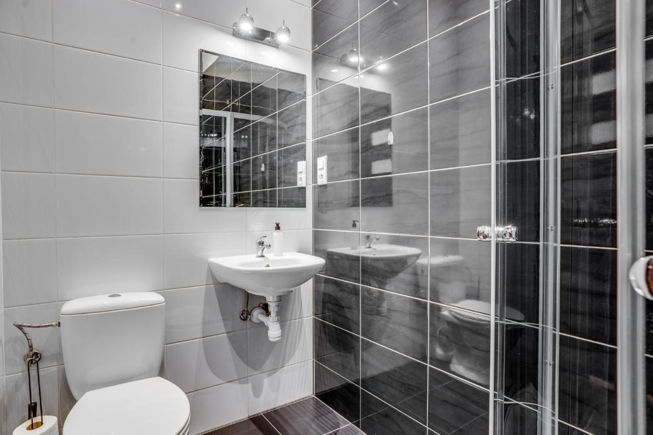 Apartamenty Centrum Zameldowanie 24H Katovice Exteriér fotografie