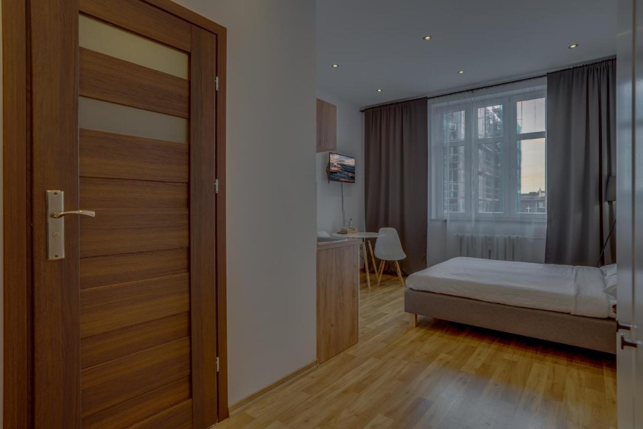 Apartamenty Centrum Zameldowanie 24H Katovice Exteriér fotografie