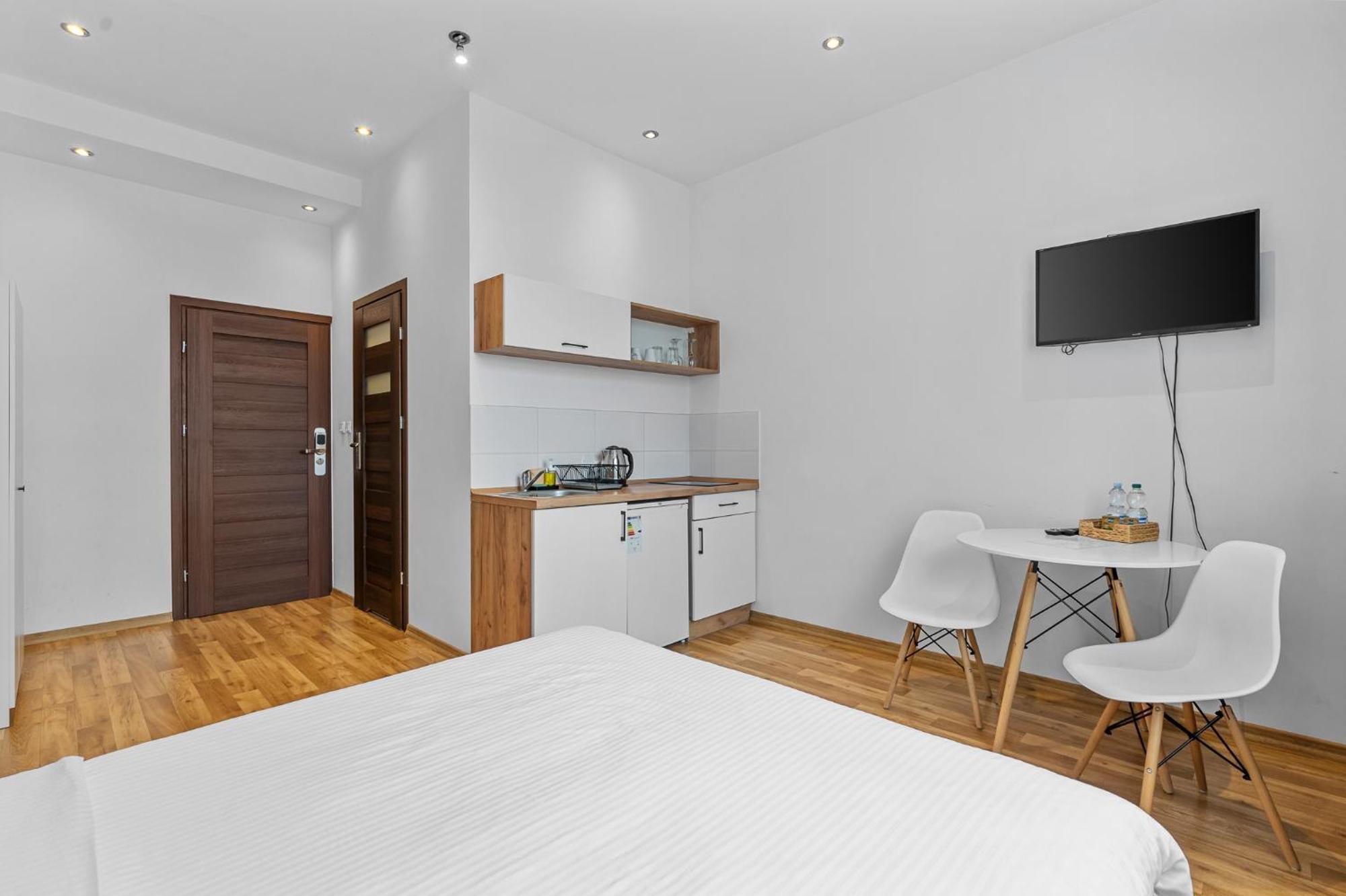 Apartamenty Centrum Zameldowanie 24H Katovice Exteriér fotografie